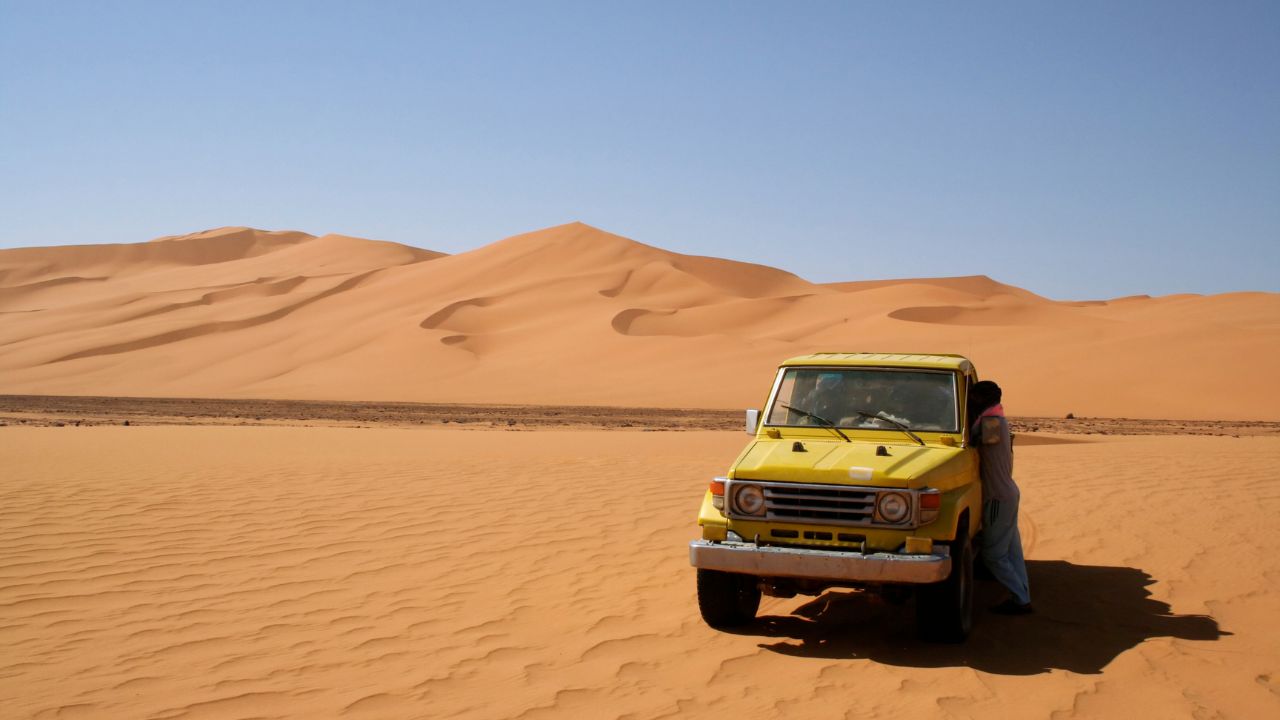 Jeep in Desert Dubai